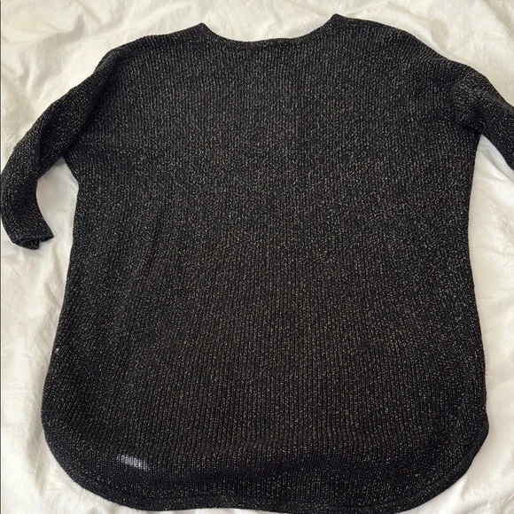Express Black V-Neck Sweater - Picture 5 of 5